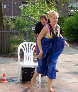 Schwamm Hosen mieten bei Carpe Diem Events aus Kreis Heinsberg.