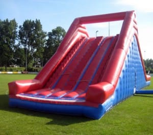 Top Erschöpfung Kletterberg 14M mieten bei Carpe Diem Events aus Kreis Heinsberg.