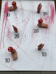 Das Halloween Spiel Gliederring werfen können Sie mieten bei Carpe Diem Events aus Kreis Heinsberg