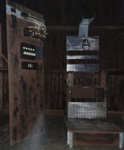 Halloween Dekoration Elektrischer Stuhl ist zu Mieten bei Carpe Diem Events