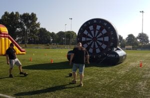 Mega Fußball Darts mieten in Kreis Heinsberg, NRW. Bei Carpe Diem Events.