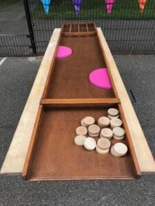 Halbmond Schuffleboard mieten bei Carpe Diem Events aus Kreis Heinsberg.