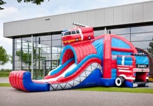 Hüpfburg Feuerwehr Multiplay XL Mieten bei Carpe Diem Events aus Kreis Heinberg.